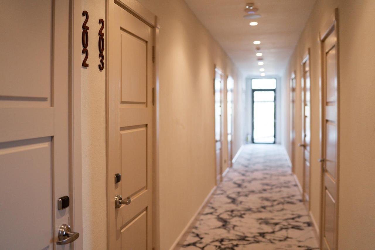 Pana Boutique Hotel Simkent Kültér fotó