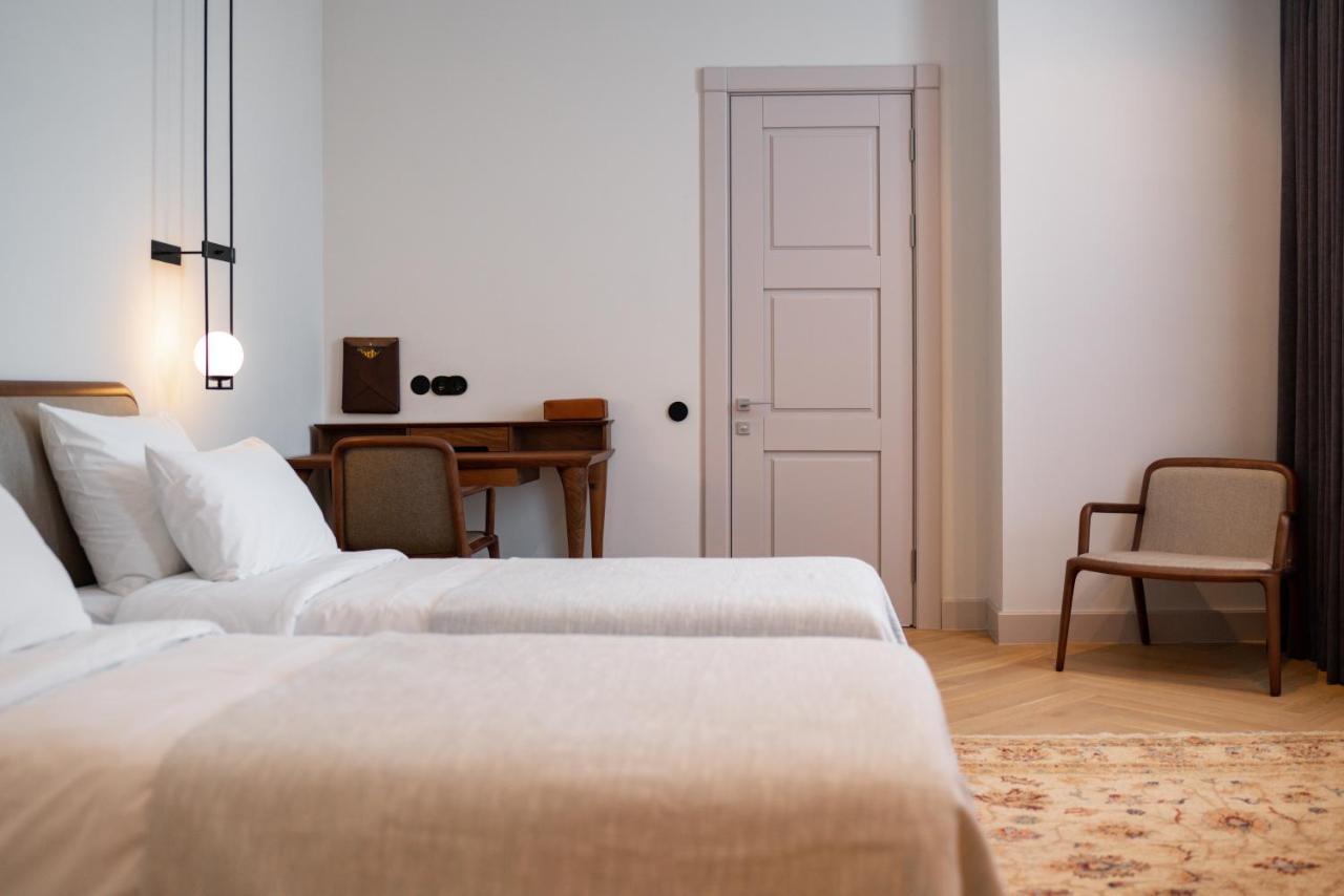 Pana Boutique Hotel Simkent Kültér fotó