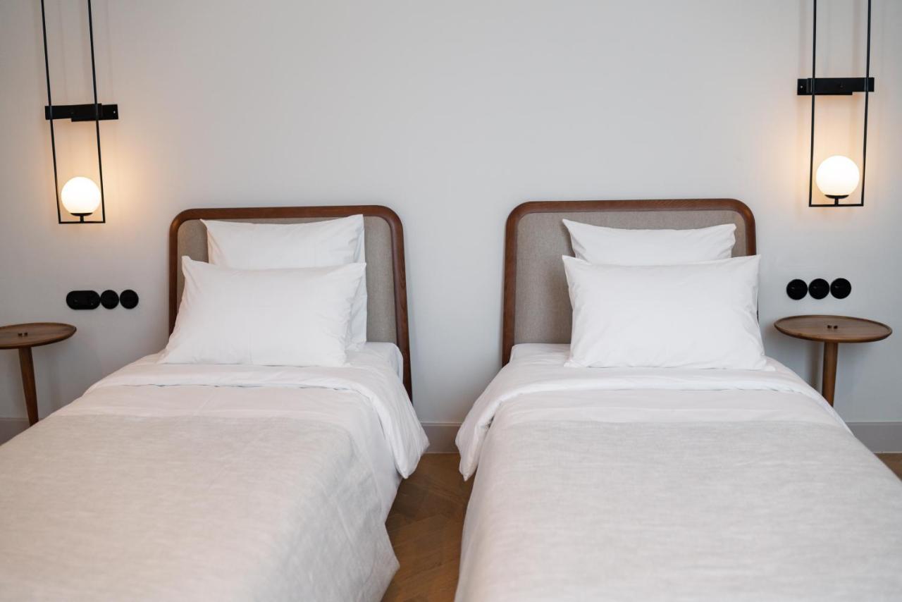 Pana Boutique Hotel Simkent Kültér fotó