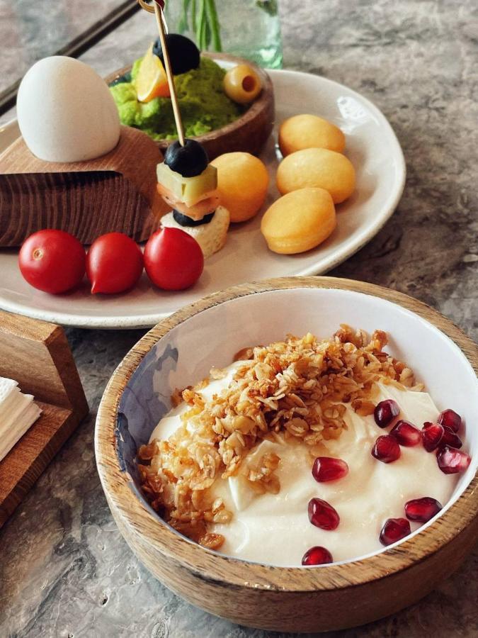 Pana Boutique Hotel Simkent Kültér fotó