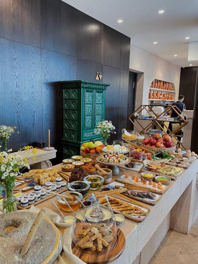 Pana Boutique Hotel Simkent Kültér fotó