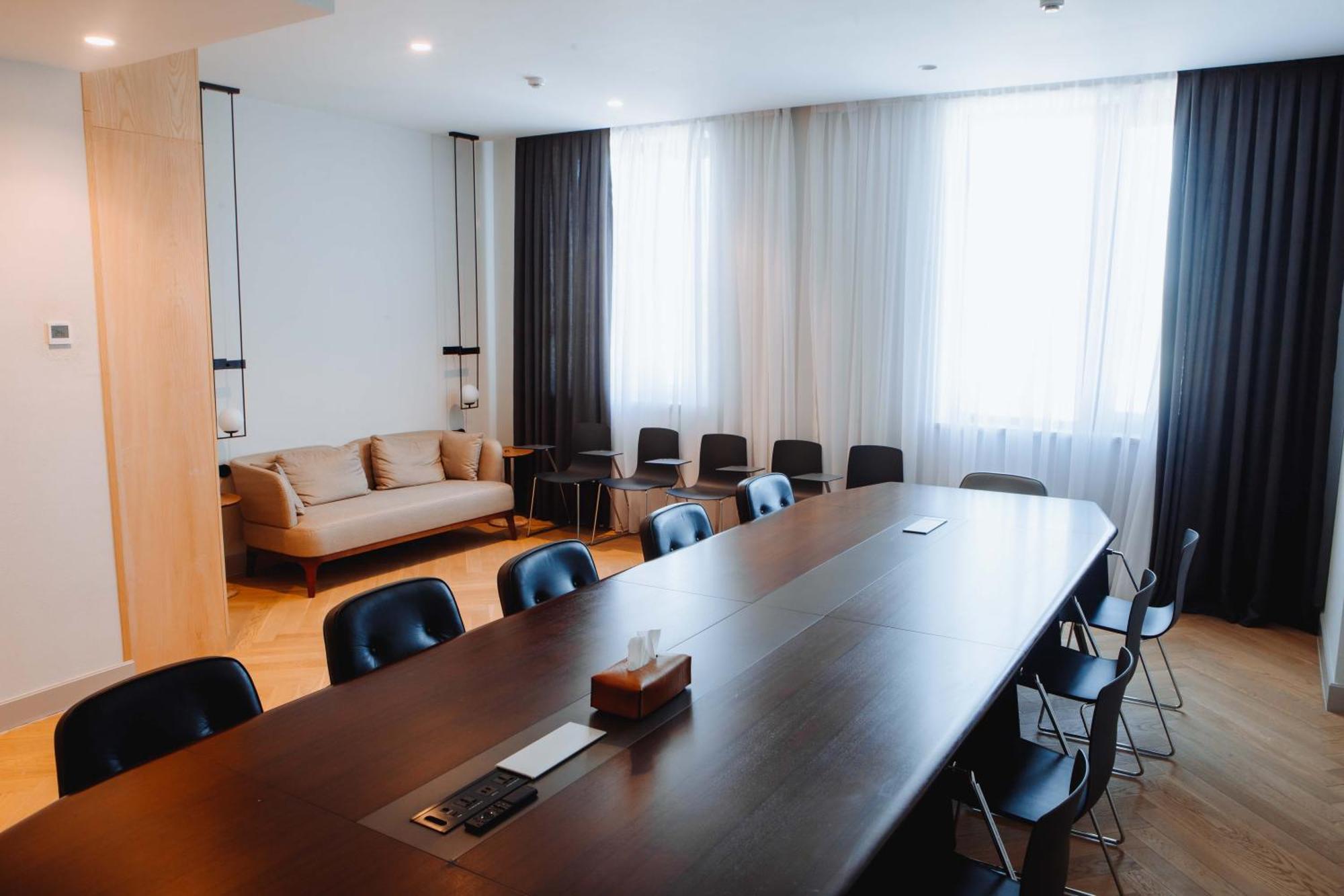 Pana Boutique Hotel Simkent Kültér fotó